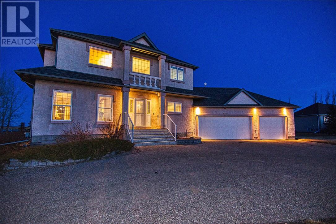 106 Chulavista Close, Rural Lethbridge County, Alberta, T1J4P4 | Photo: 1