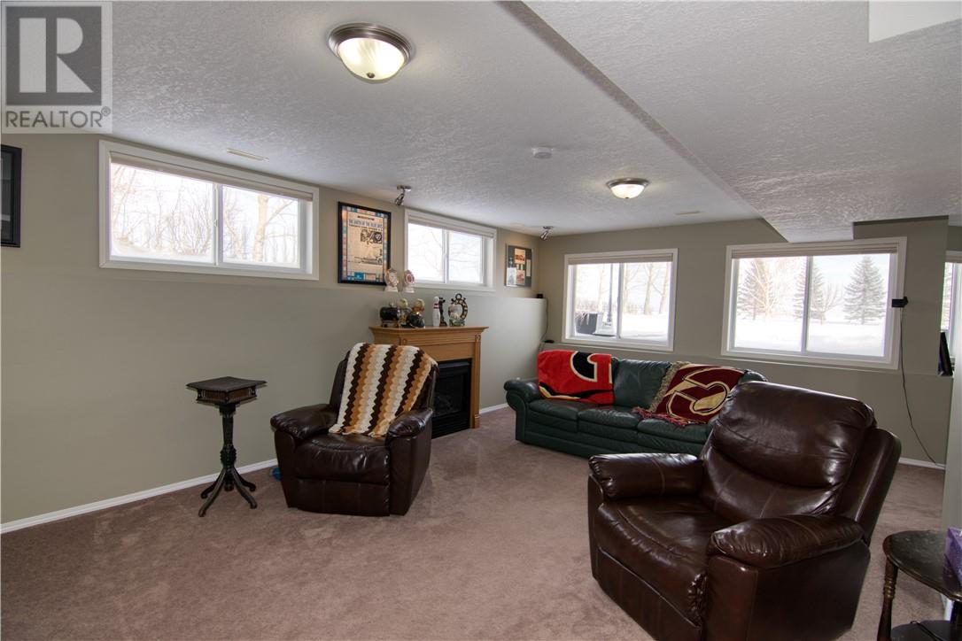 106 Chulavista Close, Rural Lethbridge County, Alberta, T1J4P4 | Photo: 20