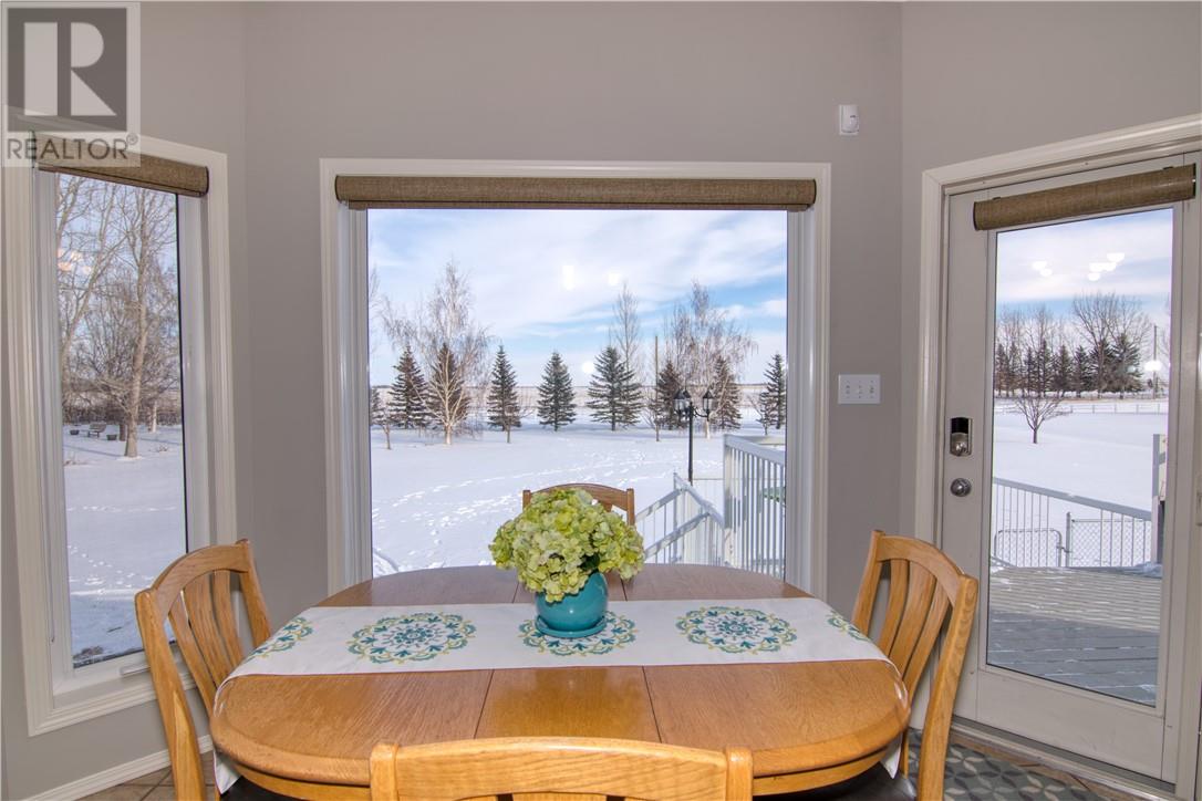106 Chulavista Close, Rural Lethbridge County, Alberta, T1J4P4 | Photo: 9