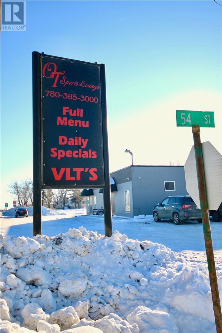 5319 51 Avenue, Killam, Alberta, T0B2L0 | Photo: 3
