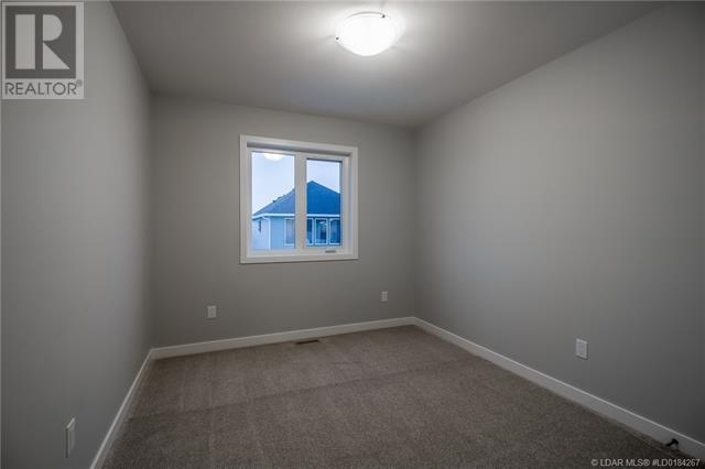 902 Pacific Way W, Lethbridge House For Sale