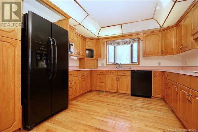 5002 49 Street, Sedgewick House For Sale
