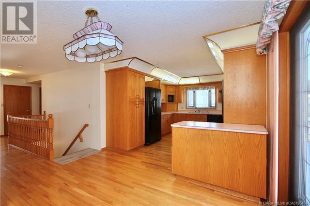 5002 49 Street, Sedgewick House For Sale