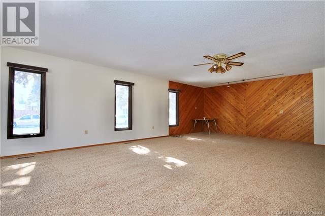 5002 49 Street, Sedgewick House For Sale
