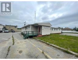 84 Memorial Avenue