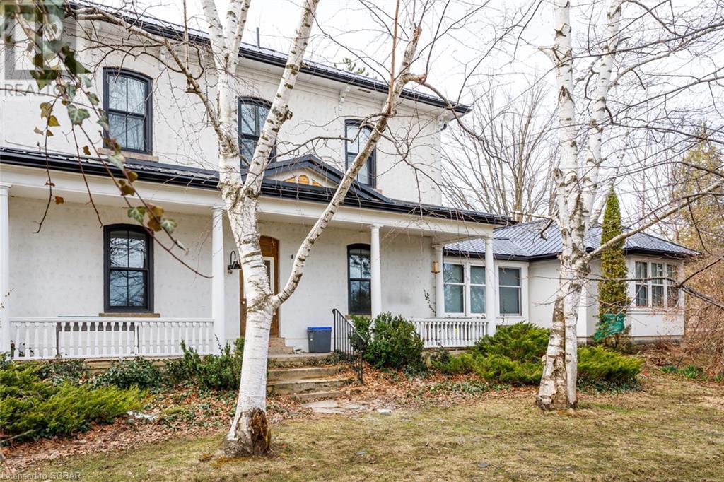 122 Lakeshore Road The Blue Mountains