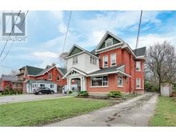 257 7TH Street E