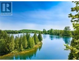 458021 3RD Sideroad