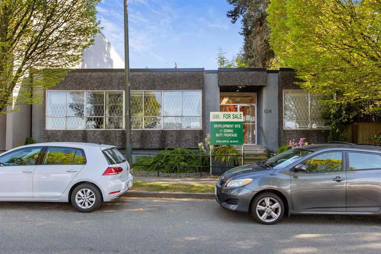 Listing Picture 11 of 36 : 138 - 150 W 8TH AVENUE, Vancouver / 溫哥華 - 魯藝地產 Yvonne Lu Group - MLS Medallion Club Member