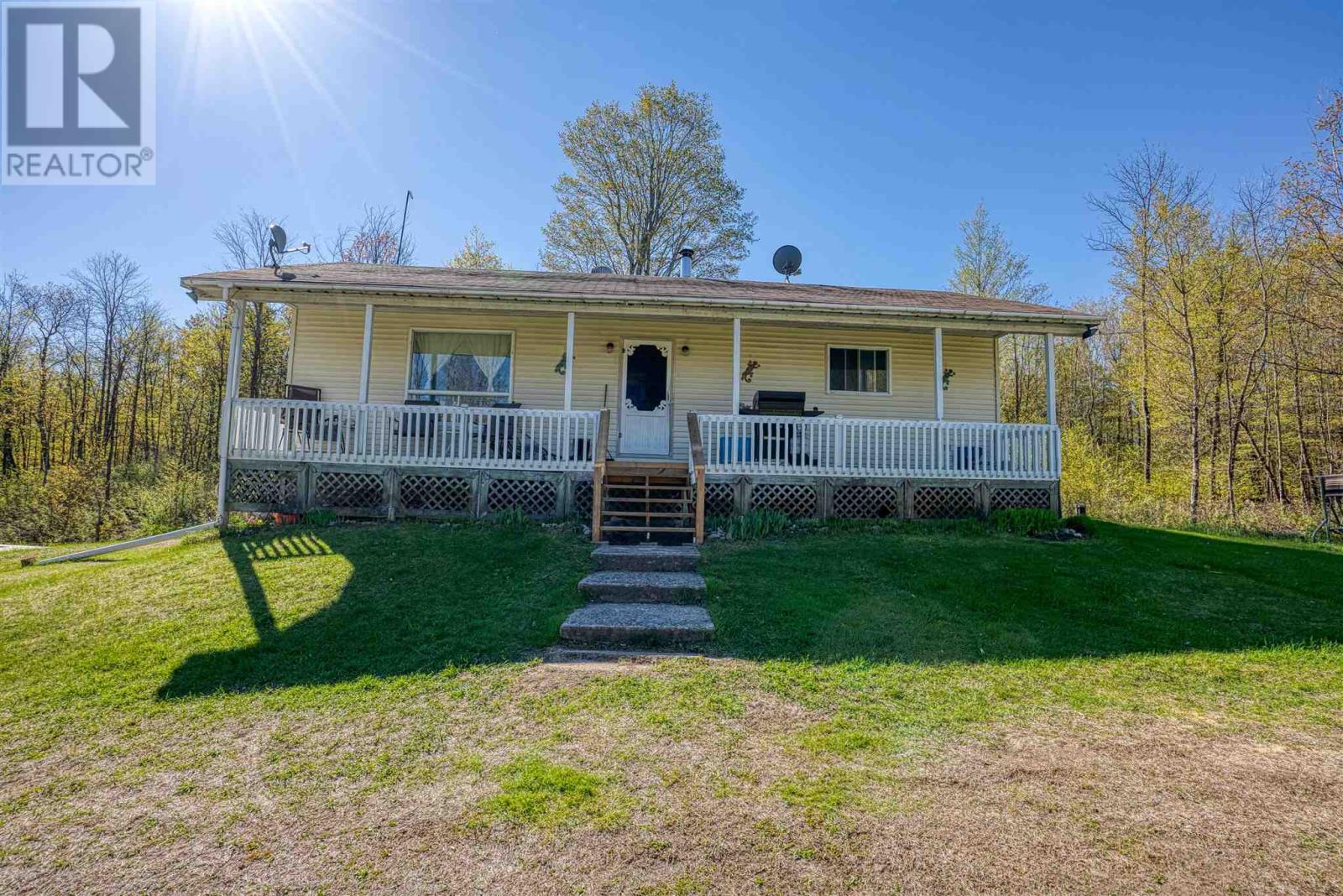 Listings Royal LePage Real Estate Royal LePage ProAlliance Realty Brokerage