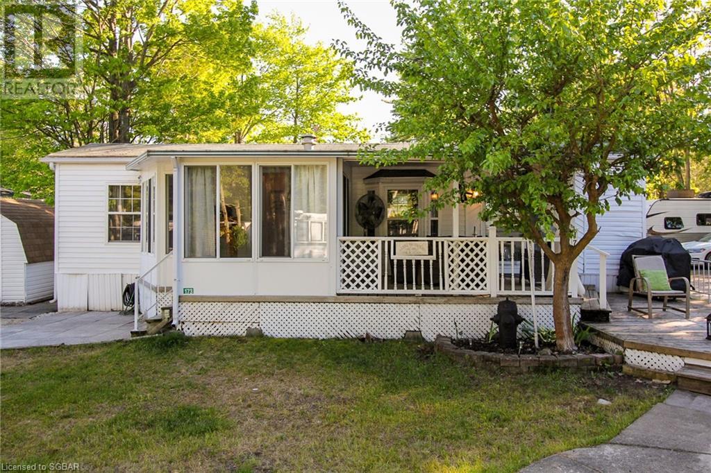 91 Theme Park Drive Unit# 173 Wasaga Beach