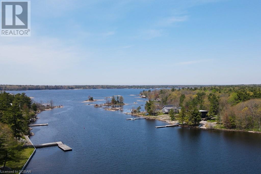 100 Island 630 / Roberts Island, Honey Harbour, Ontario  P0E 1E0 - Photo 2 - 40063318