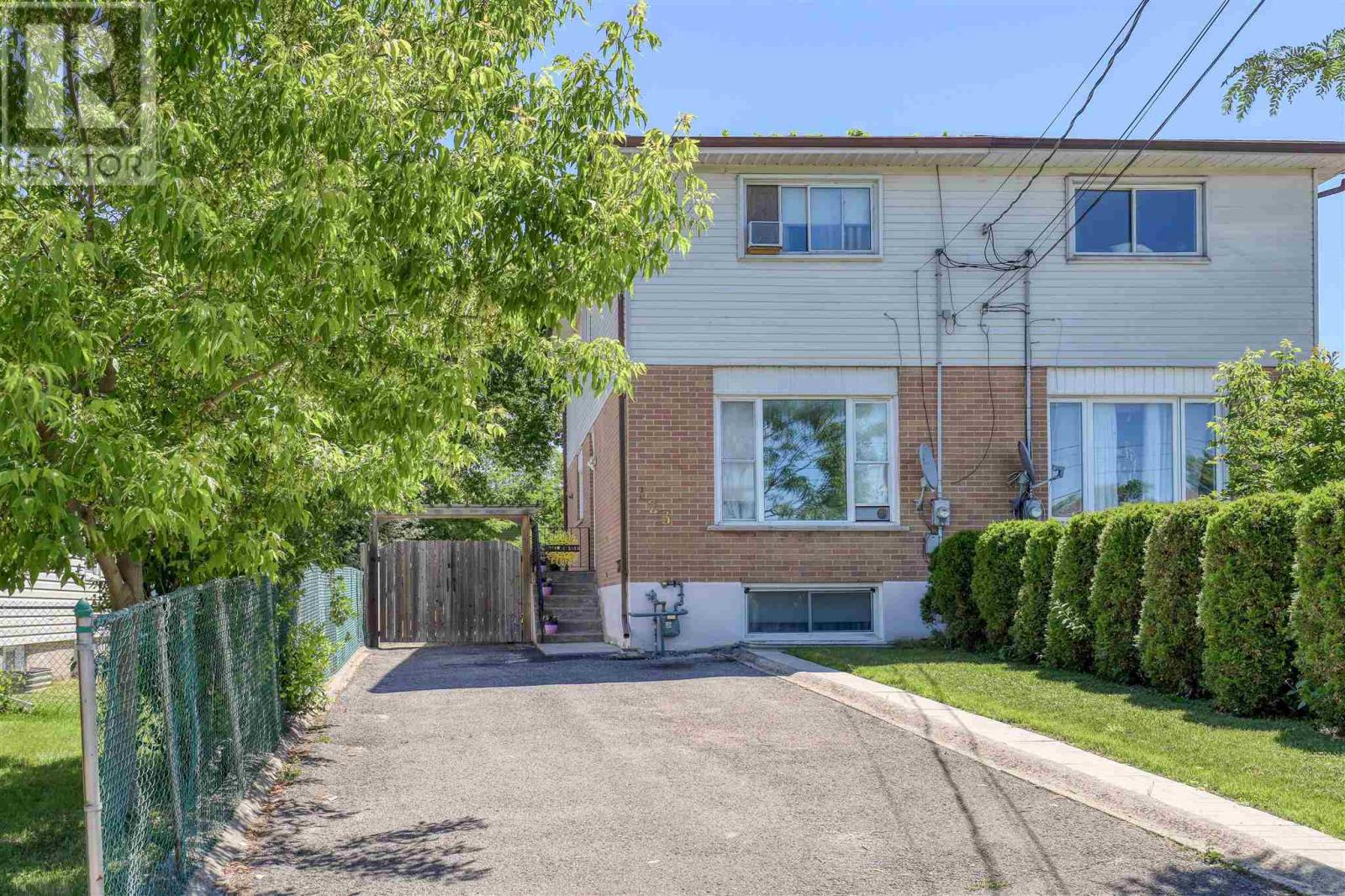 Listings Royal LePage Real Estate Royal LePage ProAlliance Realty