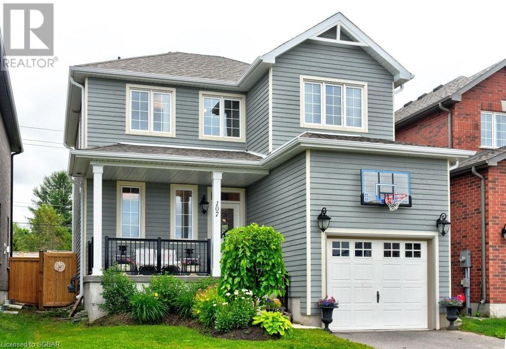 107 Lockerbie Crescent Collingwood