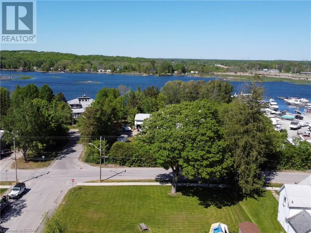 15 Willow Street, Waubaushene, Ontario L0K 2C0 (23421576) Greg Syrota