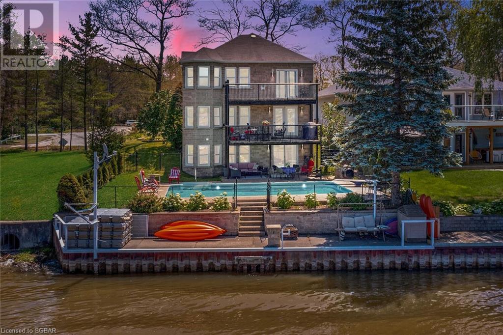 74 Edgewater Road Wasaga Beach