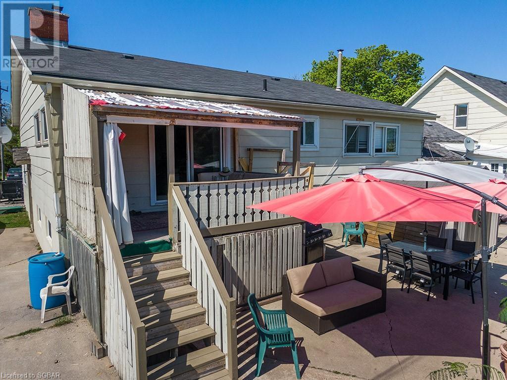 26 Elm Street, Collingwood, Ontario L9Y 3J2 (23228076) Greg Syrota