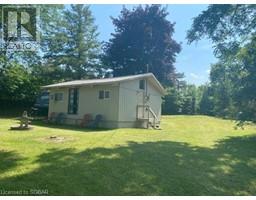 32 OLIVER Crescent
