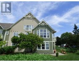 130 FAIRWAY Court Unit# 242