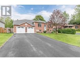 9 BIRCHMOUNT Circle