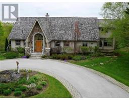 589374 19 GREY Road