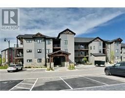 10 BEAUSOLEIL Lane Unit# 305