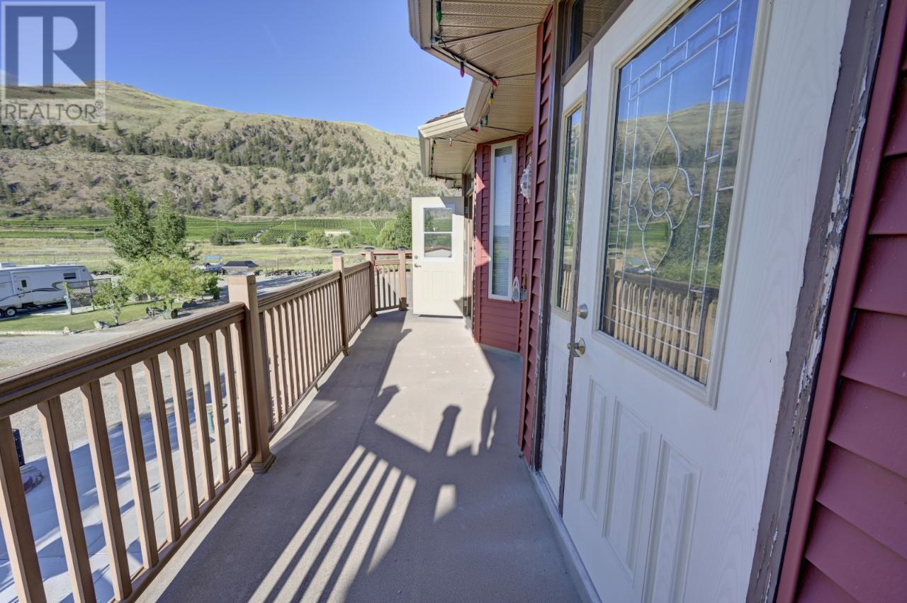 8705 ROAD 22, Osoyoos, British Columbia V0H1T1, 4 Bedrooms Bedrooms, ,4 BathroomsBathrooms,Agriculture,ROAD 22,190239