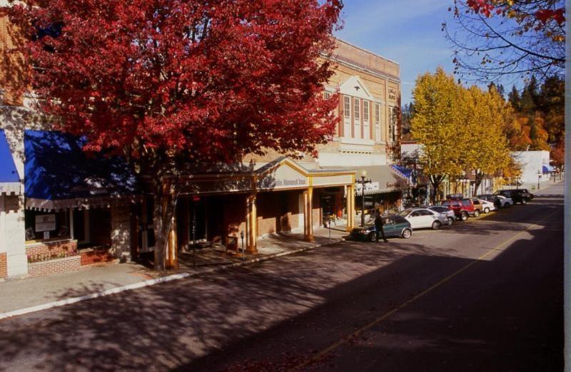 621 BAKER STREET, No City Value, British Columbia V1L4J3
