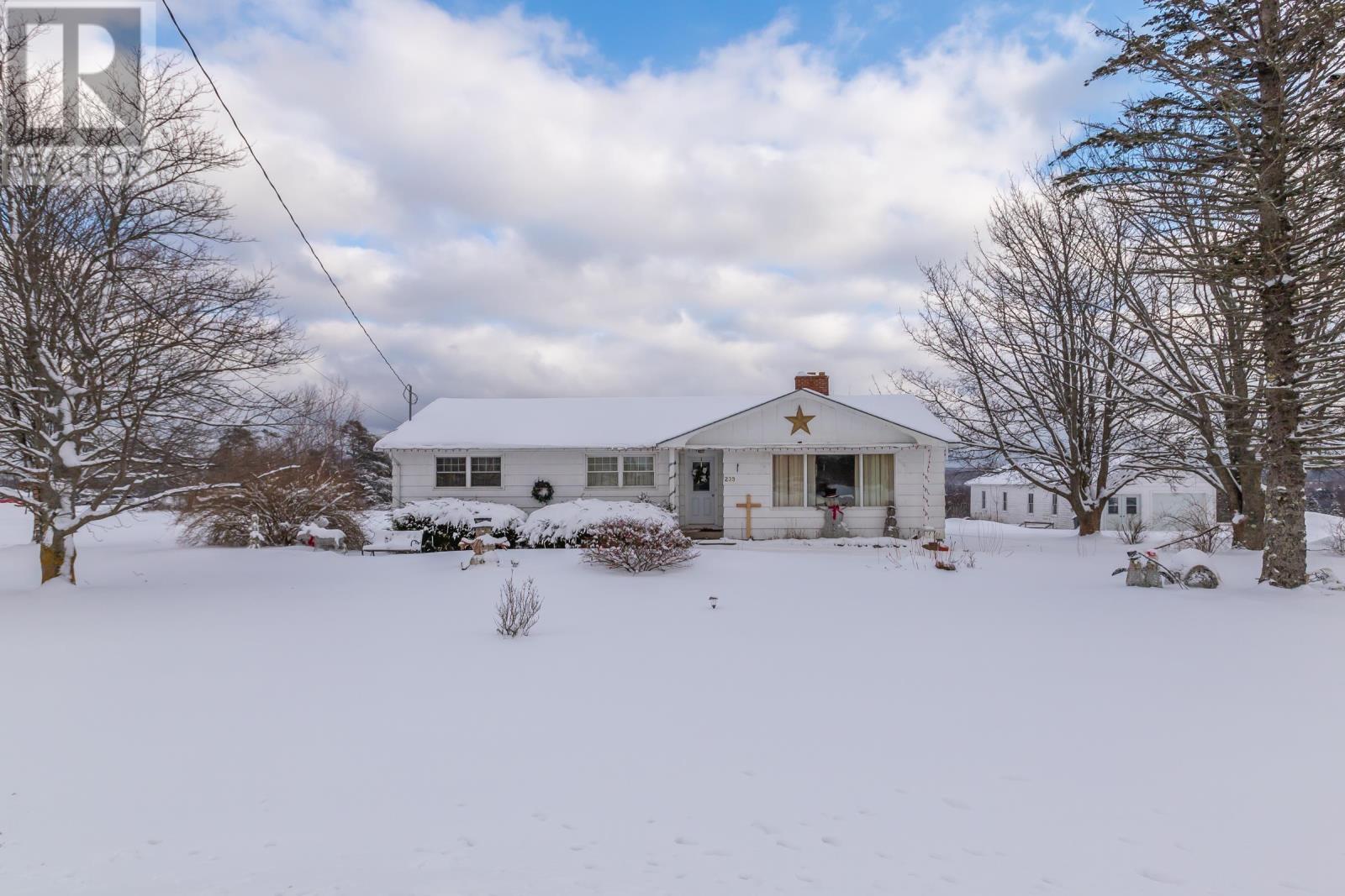 239 303 Highway, Conway, Nova Scotia B0V 1A0 (23936271