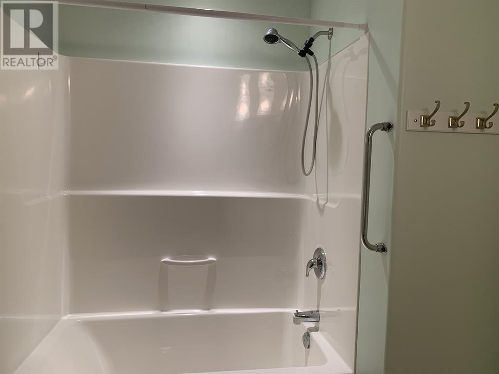 4920 52 Avenue, Grimshaw, Alberta T0H 1W0 - Photo 11 - GP202357