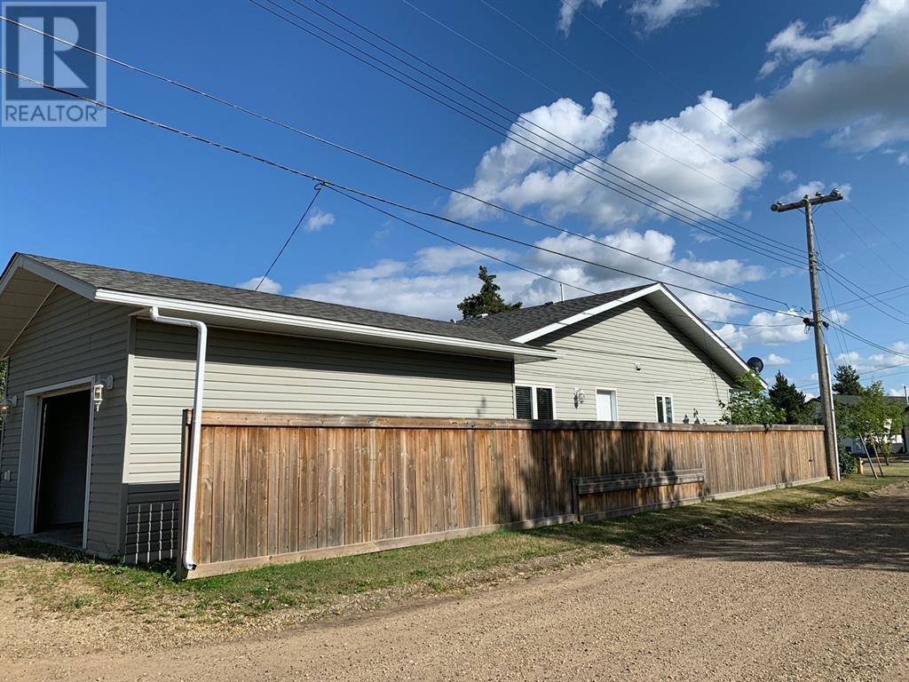 4920 52 Avenue, Grimshaw, Alberta T0H 1W0 - Photo 19 - GP202357