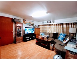5692 Knight Street, Vancouver, BC V5P2V2 Photo 3