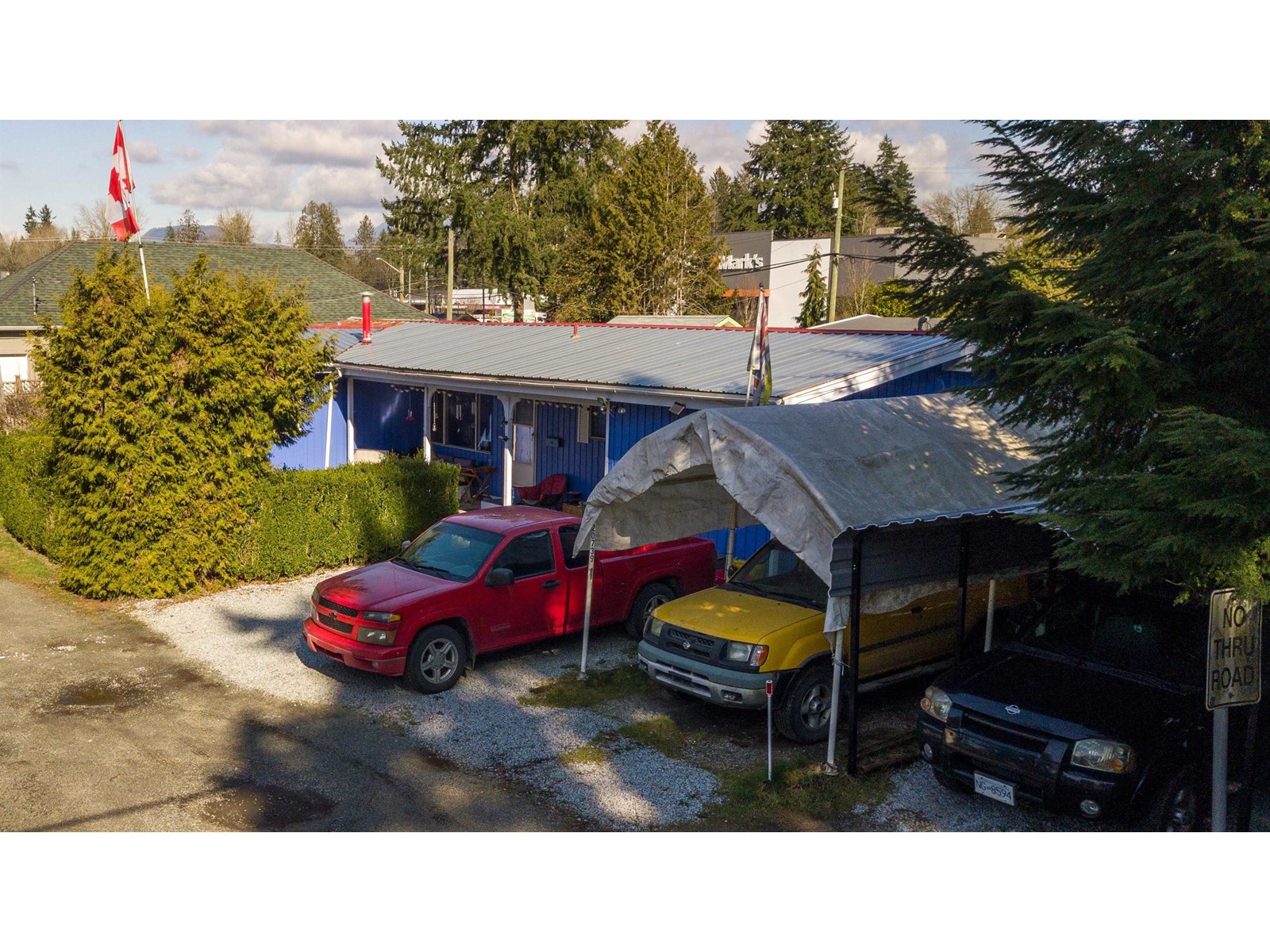 20739 Camwood Avenue, Maple Ridge, British Columbia  V2X 2N8 - Photo 2 - R2659259