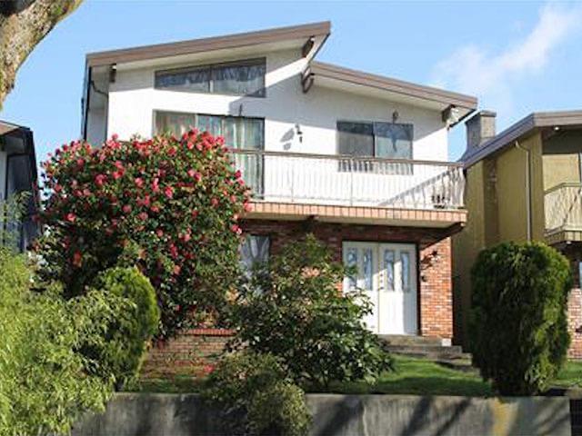 2869 E 10th Avenue, Vancouver, British Columbia  V5M 2B2 - Photo 1 - R2664547