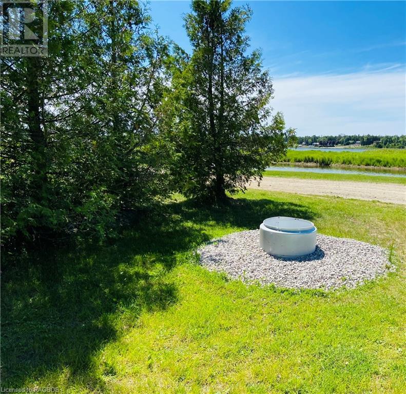 9 Tamarac Road Unit# 23, Stokes Bay, Ontario  N0H 2R0 - Photo 4 - 40134327