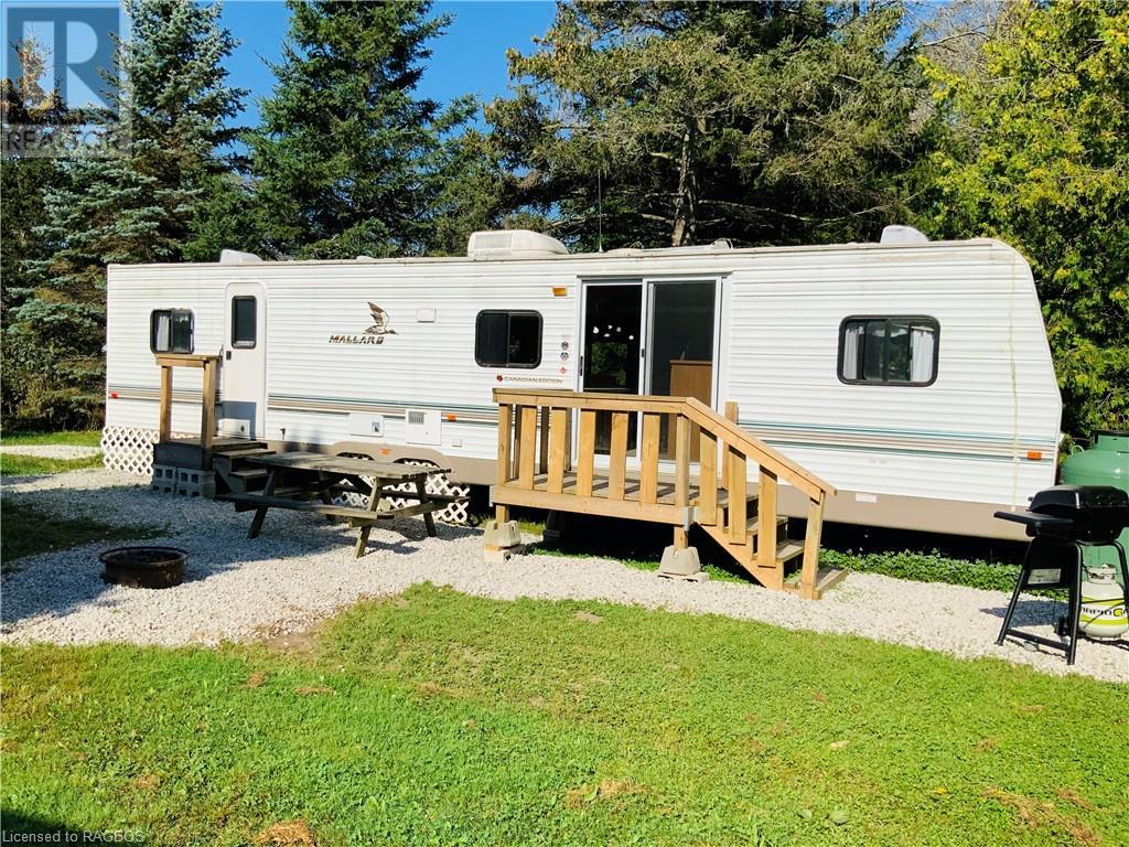 9 TAMARAC Road Unit# 10, stokes bay, Ontario