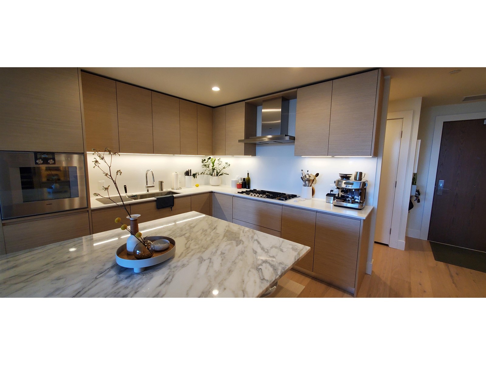 204 3639 W 16TH AVENUE, vancouver, British Columbia V6R3C3