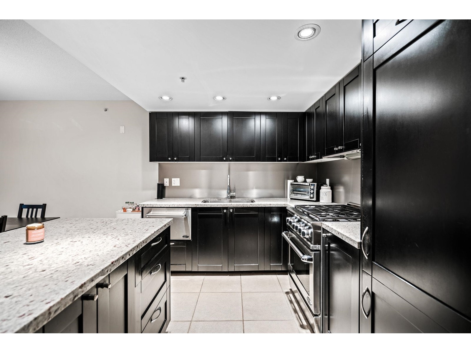 103 1133 Homer Street, Vancouver, British Columbia  V6B 0B1 - Photo 2 - R2682071