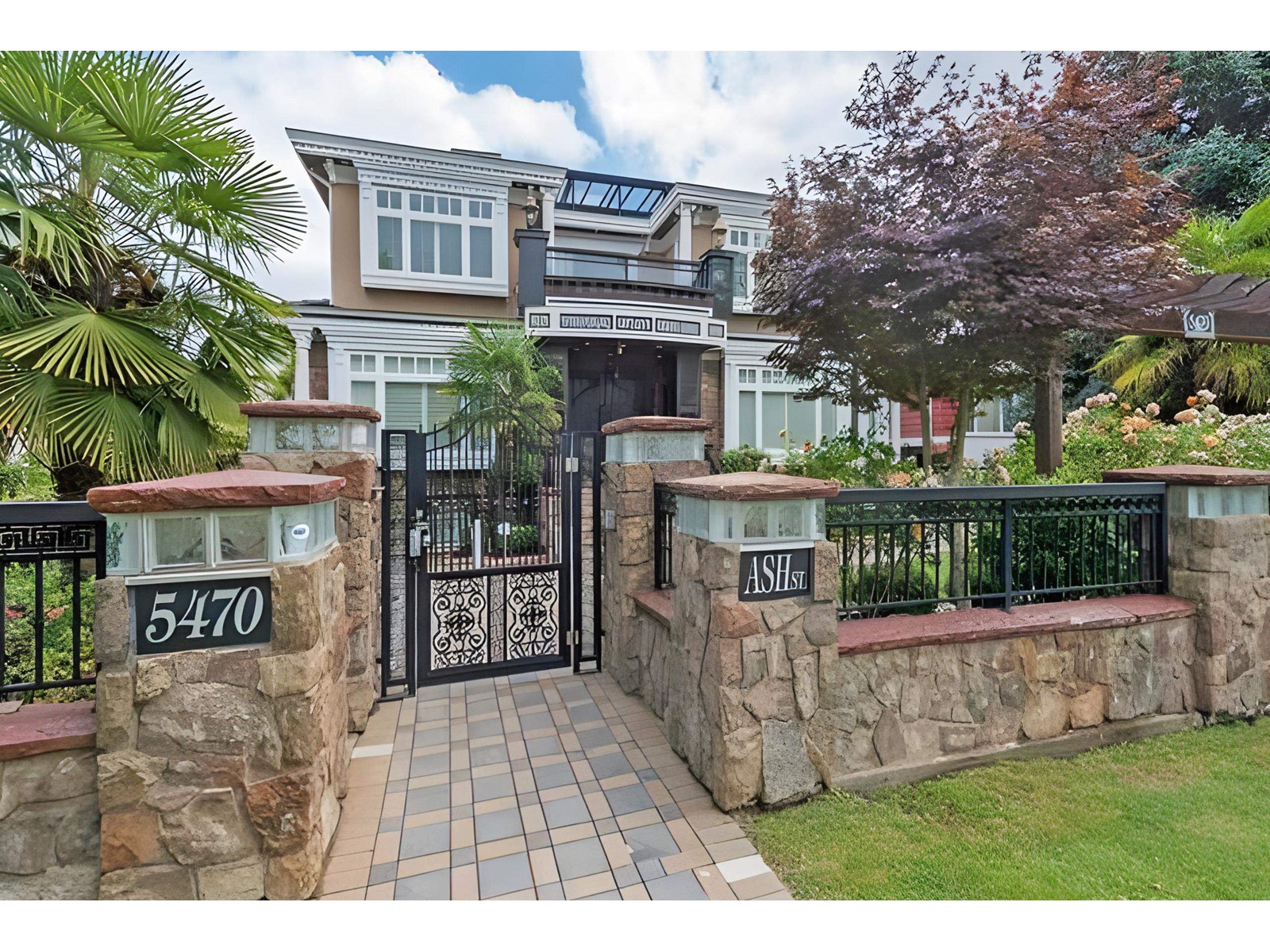 5470 ASH STREET, vancouver, British Columbia