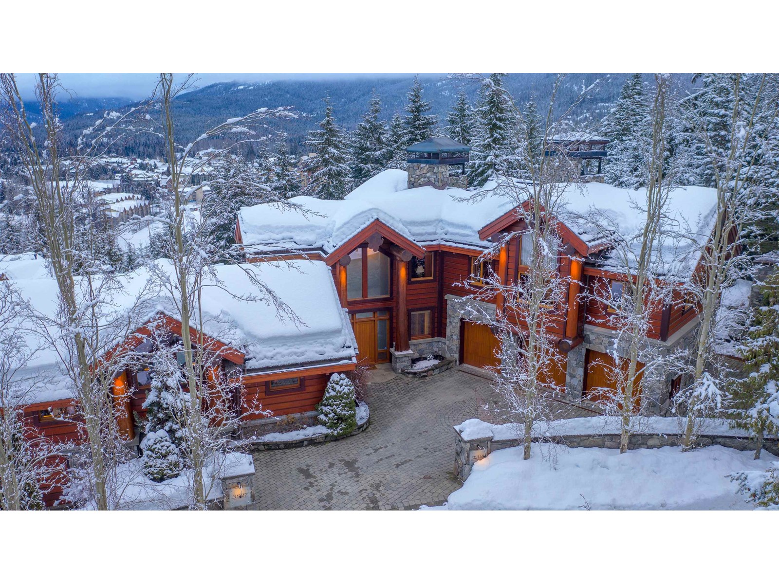 3827 Sunridge Drive, Whistler, British Columbia  V8E 0W1 - Photo 34 - R2674973