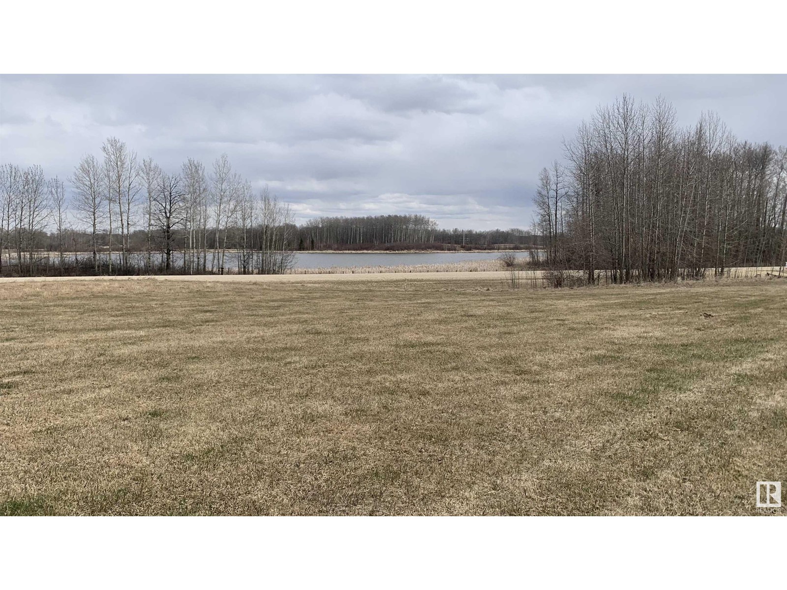 2432 Twp. Rd. 530, Rural Parkland County, Alberta  T7Y 3M9 - Photo 4 - E4289963