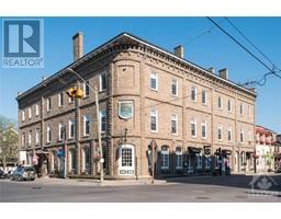 111 ST LAWRENCE STREET