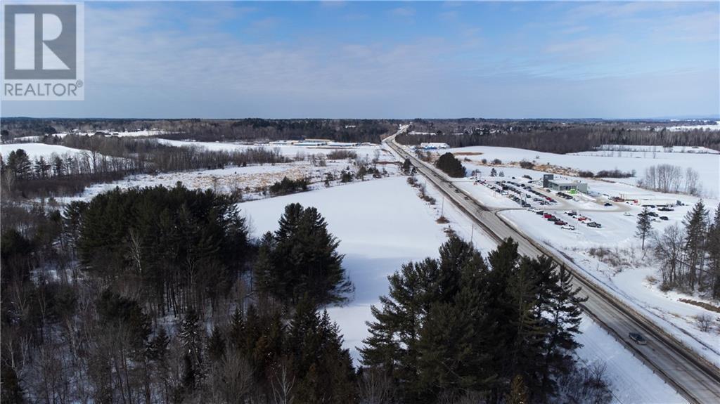 Pembroke Street W, Pembroke, Ontario  K8A 7A5 - Photo 2 - 1293614