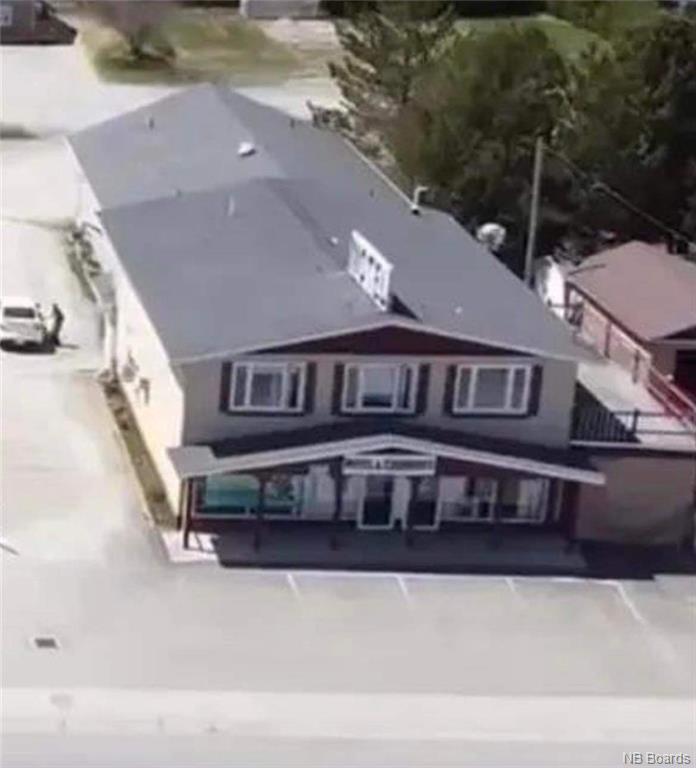 251 Rue Canada, Saint-Quentin, New Brunswick E8A 1K2 - Photo 2 - NB073458