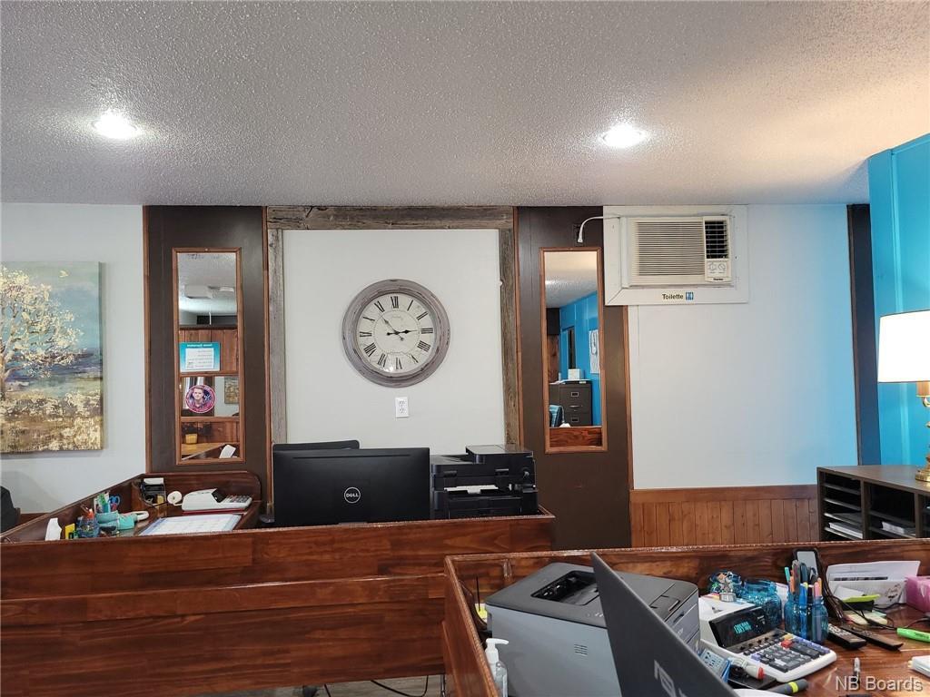 251 Rue Canada, Saint-Quentin, New Brunswick E8A 1K2 - Photo 10 - NB073458