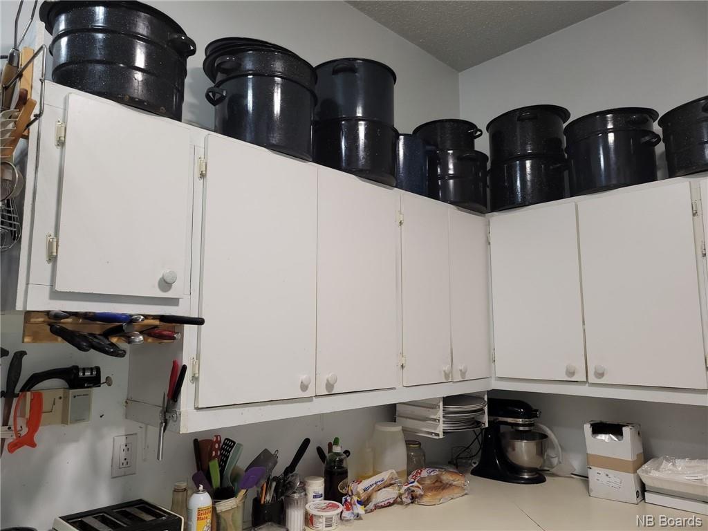 251 Rue Canada, Saint-Quentin, New Brunswick E8A 1K2 - Photo 16 - NB073458