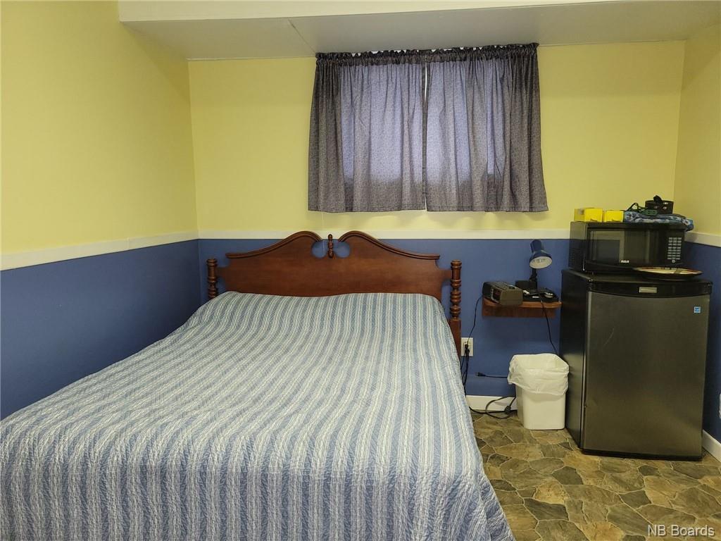 251 Rue Canada, Saint-Quentin, New Brunswick E8A 1K2 - Photo 25 - NB073458