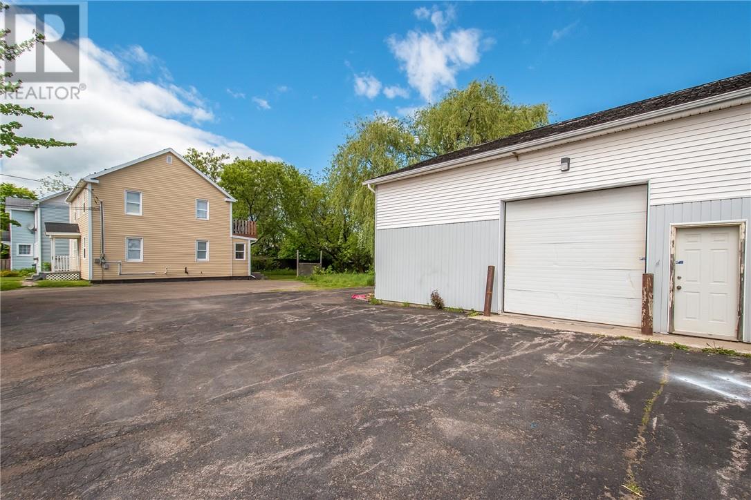 585 Mountain Rd, Moncton, New Brunswick  E1C 2N8 - Photo 33 - M142723