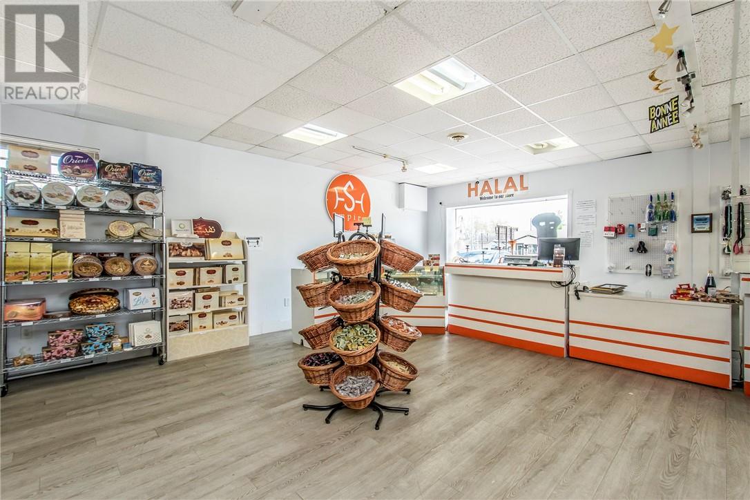 585 Mountain Rd, Moncton, New Brunswick  E1C 2N8 - Photo 9 - M142723