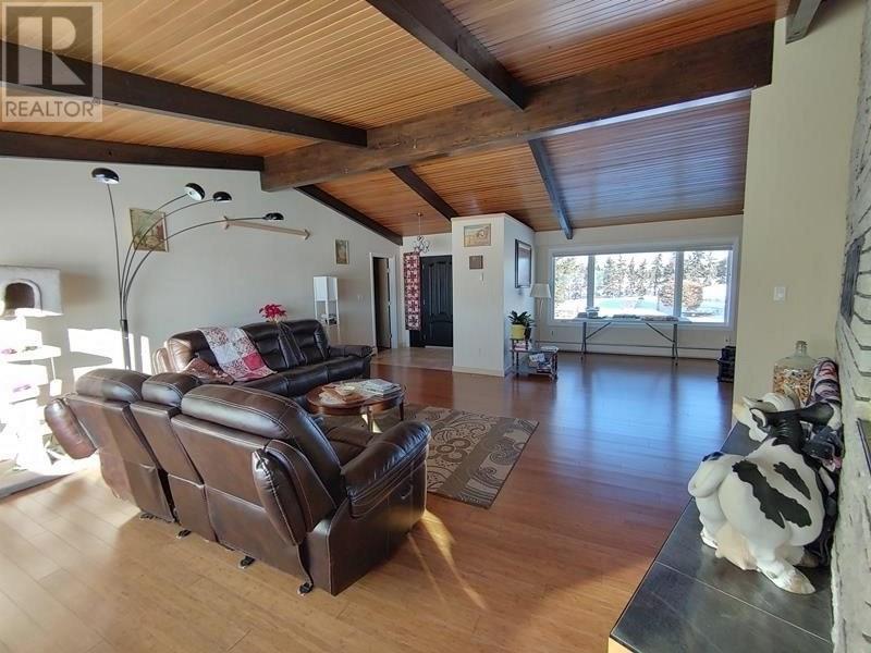 7067 257 Road, Fort St. John, British Columbia  V1J 4M6 - Photo 15 - C8042995